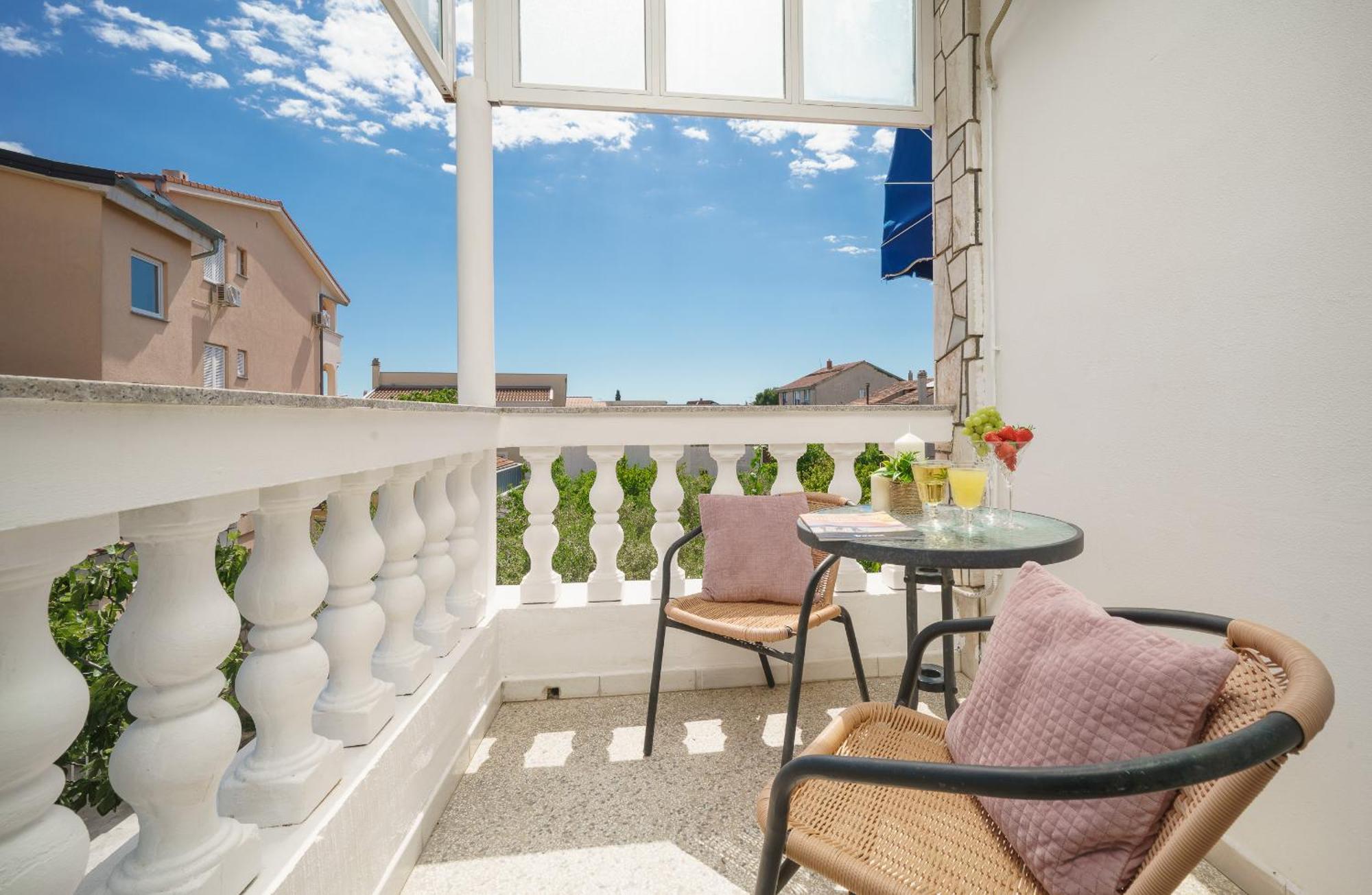 Rooms Orion Vodice Exterior foto